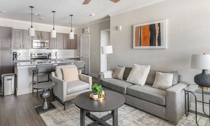 Huntsville Apartment | Landing | Amazing 2BD, Gym, Pool