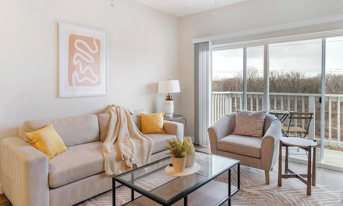 Willow Springs Apartment | Landing | Amazing 1BD, Gym, Pool