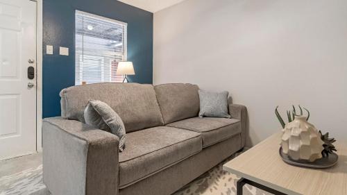 Southside Apartment | Landing Apartments - South San Antonio