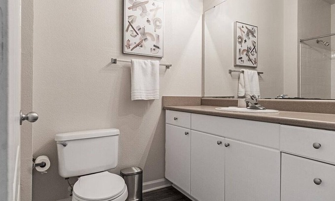 Durham Apartment | Landing at Alden Place at South Square - 2 Bedrooms in Downtown Durham