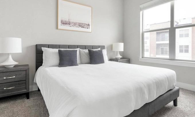 Round Rock Apartment | Landing at Bellrock La Frontera - 2 Bedrooms in.