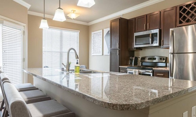 Buechel Apartment | Landing at Brookview at Apex - 1 Bedroom in Okolona