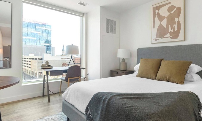 Greektown Historic District Apartment | Landing at eXchange - Studio in Downtown Detroit