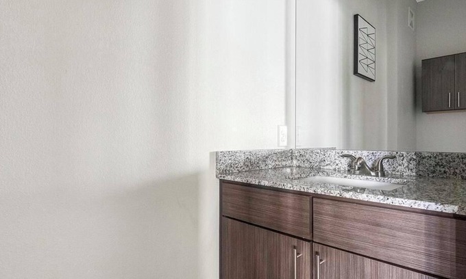 Southside Apartment | Landing at Luxor Club - 2 Bedrooms in Southside