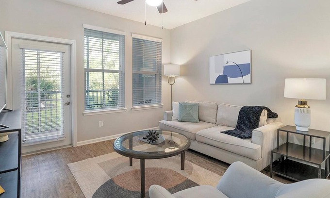 Land O' Lakes Apartment | Landing at Soltair Cypress Creek - 1 Bedroom in.