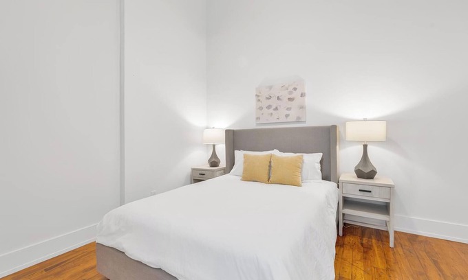 Greenville Apartment | Landing at The American Spinning Mill - 1 Bedro.