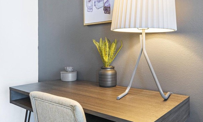 Garland Apartment | Landing at The Hendry - 1 Bedroom in Downtown Garland