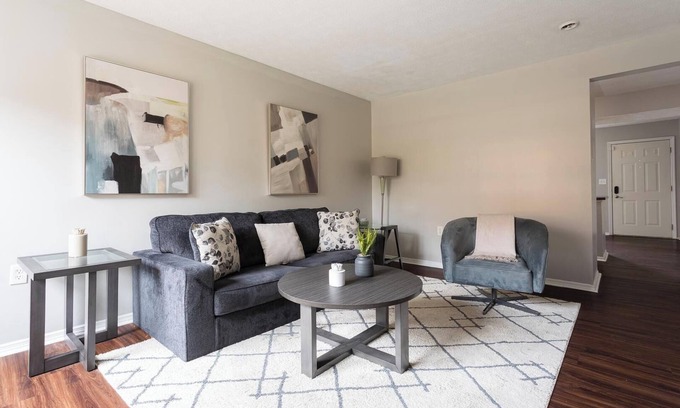 Downtown Dayton Apartment | Landing at The Landing - 2 Bedrooms in East Dayton