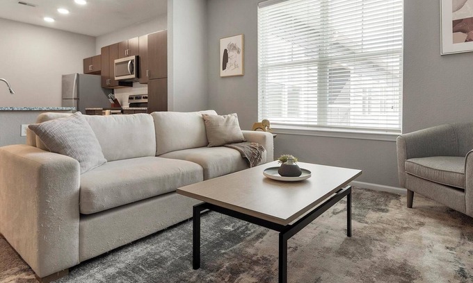 Chesterfield Apartment | Landing at The Parq at Chesterfield - 1 Bedroom.