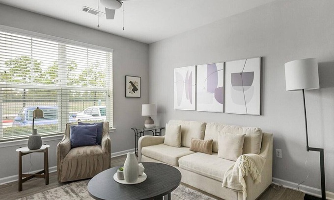 League City Apartment | Landing at Victory North - 2 Bedrooms in League City