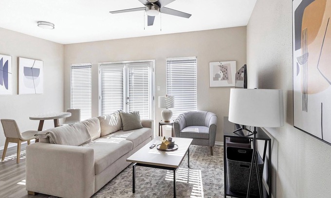 Fort Worth Apartment | Landing | Beautiful 1BD, Courtyard, Pool