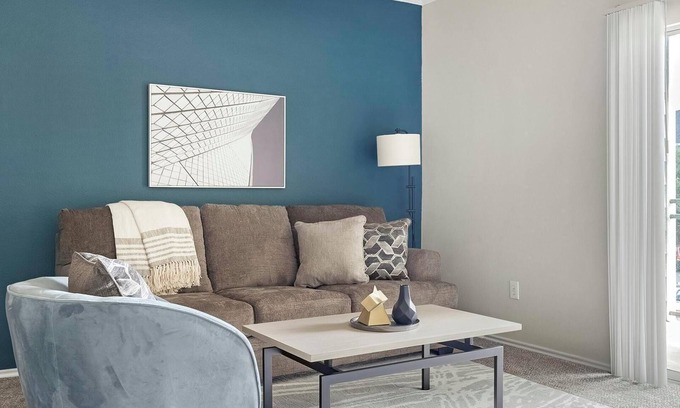 Pipers Meadow Apartment | Landing | Chic 1BD, Gym, Clubhouse