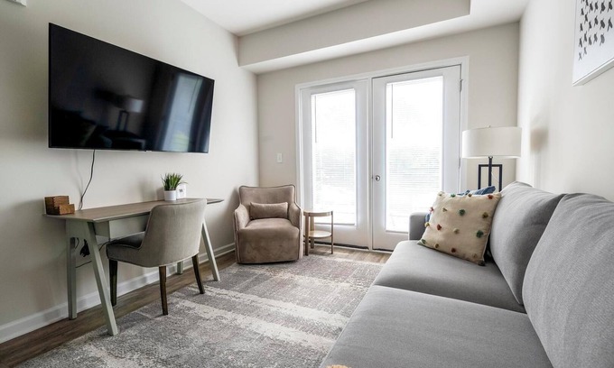 Concord Apartment | Landing | Chic 1BD, Gym, Pool