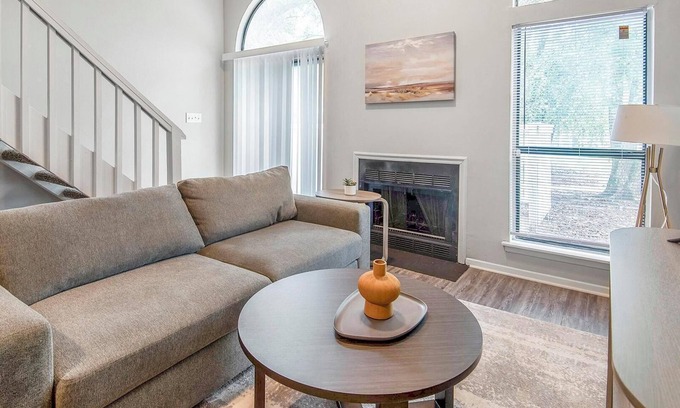 Cordova Apartment | Landing | Chic 2BD, Game Room, Clubhouse