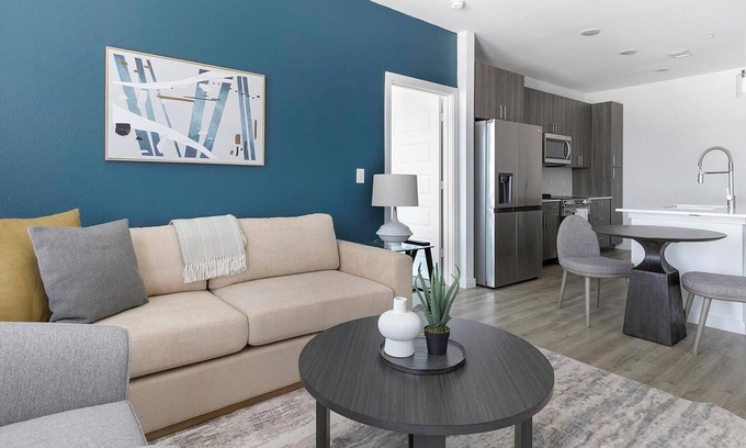 San Antonio Apartment | Landing | Chic 2BD, Gym, Clubhouse