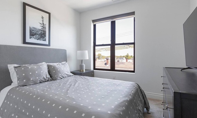 Little Italy Apartment | Landing | Chic 2BD, Gym
