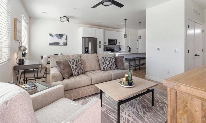 Casa Grande Apartment | Landing | Incredible 1BD, Pool, Clubhouse