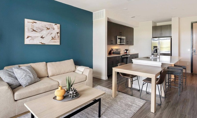 Wetmore Apartment | Landing | Modern 1BD, Clubhouse, Gym