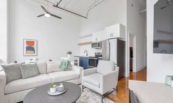 Greenville Apartment | Landing | Modern 2BD, Gym, Yoga Studio