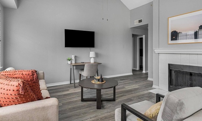 Fossil Creek Apartment | Landing | Modern 2BD, Pool, Clubhouse