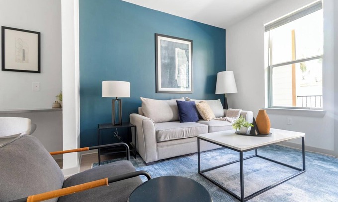 Springfield Apartment | Landing | Spectacular 1BD, Pool, Game Room