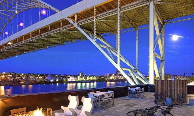 Northwest Portland Apartment | Landing | Spectacular 1BD, Rooftop Lounge, Gym