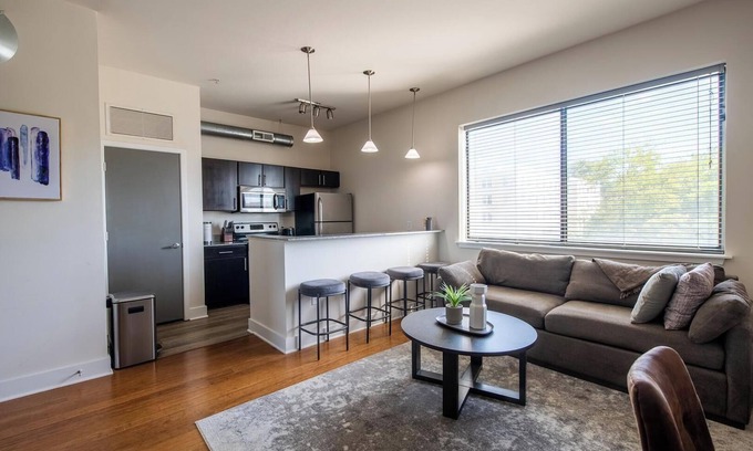 Church Hill Apartment | Landing | Spectacular 1BD, Gym, Rooftop Lounge