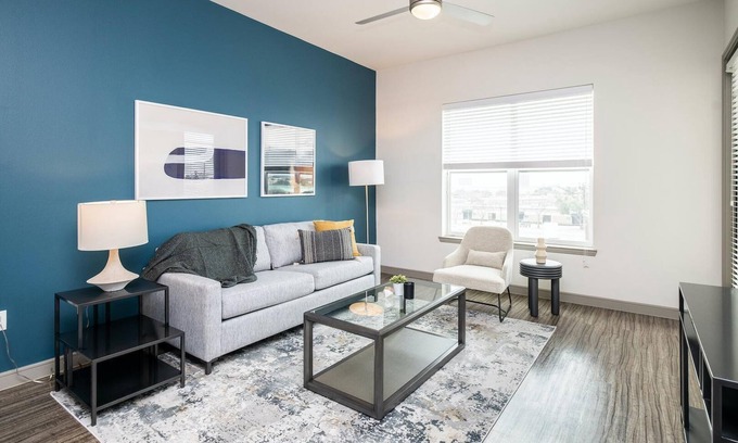 Wimauma Apartment | Landing | Spectacular Studio, Gym, Pool