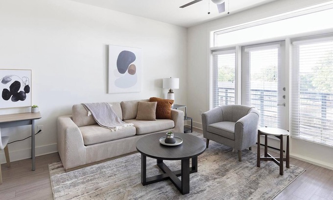 Fort Worth Apartment | Landing | Spectacular 1BD, Clubhouse, Courtyard