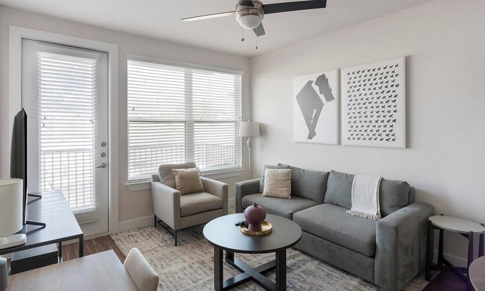 Wetmore Apartment | Landing | Spectacular 2BD, Gym, Yoga Studio