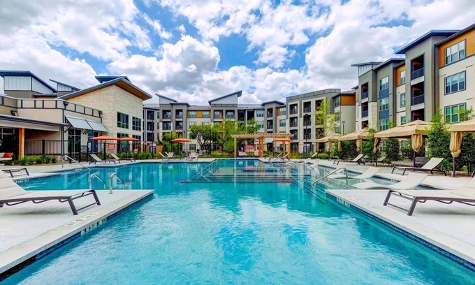 Wetmore Apartment | Landing | Spectacular 1BD, Gym, Game Room