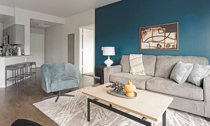 San Antonio Apartment | Landing | Spectacular 2BD, Gym, Clubhouse