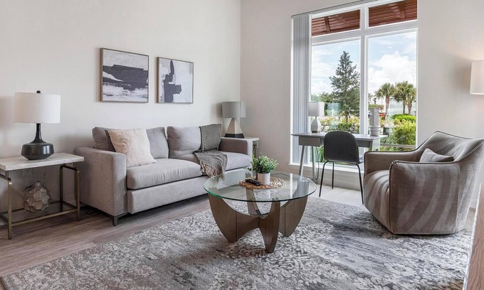 Florida Center Apartment | Landing | Stunning 1BD, Gym, Clubhouse