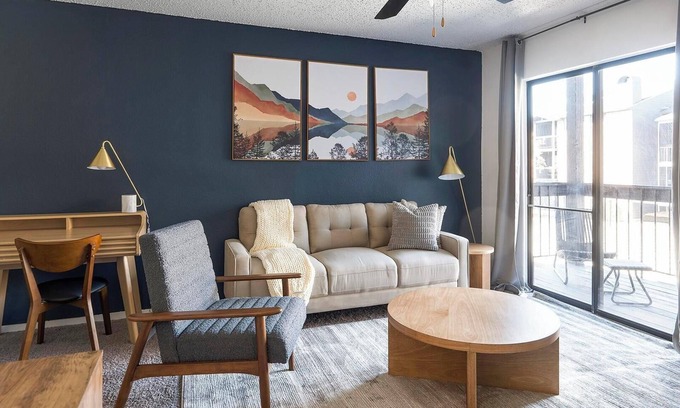 Windsor Park Apartment | Landing | Stunning 1BD, Gym