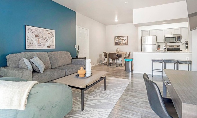 San Antonio Apartment | Landing | Stunning 2BD, Pool, Clubhouse