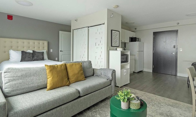St. Petersburg Apartment | Landing | Stunning Studio, Yoga Studio, Pool