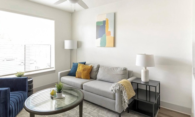 Huntsville Apartment | Landing | Stylish 1BD, Gym, Clubhouse