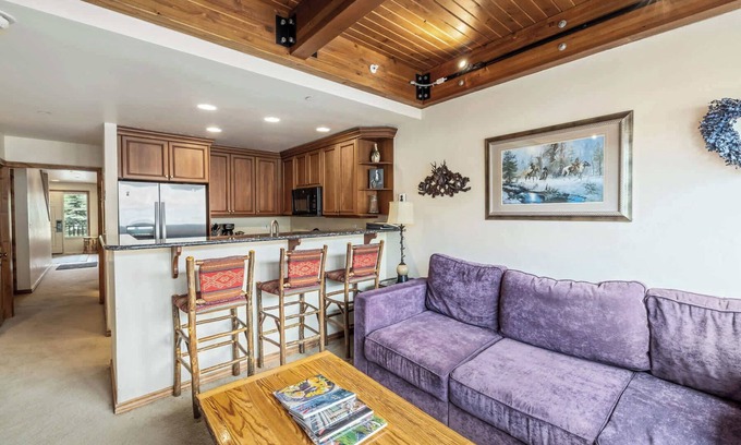 Vail Condo | Landmark Vail – Charming Condo for 8 w/Resort-style Amenities