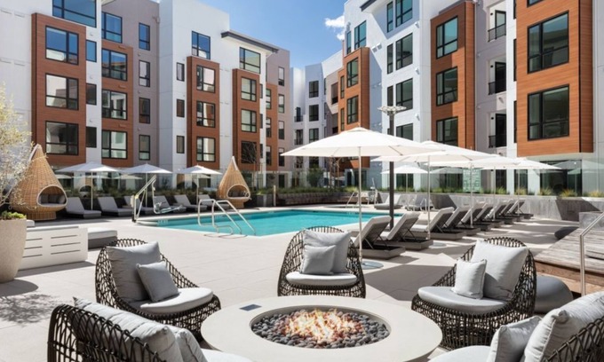The Crossings Condo | Landsby 1BR Condo with Outdoor Pool and Hot Tub