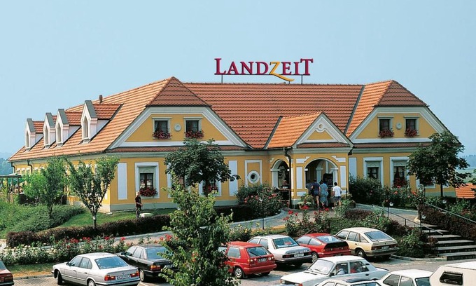 Loipersdorf-Kitzladen Hotel | Landzeit Autobahnrestaurant & Motorhotel Loipersdorf
