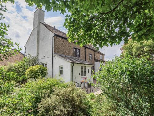 Little Hayfield House | Lane Ends Cottage