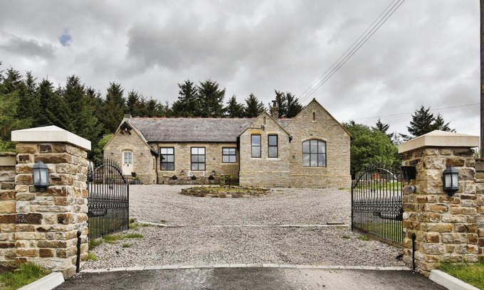 Lanehead Bed & Breakfast | Lanehead Old School