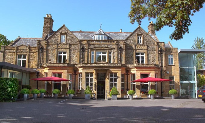 Brympton Hotel | Lanes Hotel