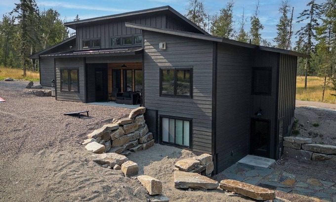 Bigfork House | Larch Forest Retreat