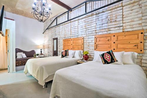 Western Division Apartment | Laredo Vacation Rental Near Tourist Attractions!