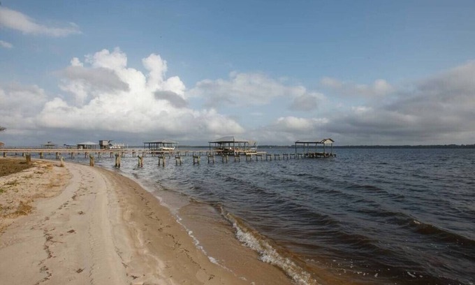 Lillian House | Large 3 bedroom on Perdido Bay and pet friendly