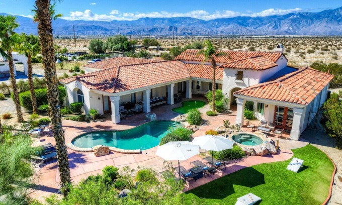 Thousand Palms House | Large Acreage, Pool, Spa, Indoor and Outdoor Games