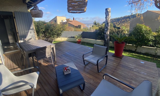 Soyons Villa | Large and beautiful Villa 4 people in a quiet area