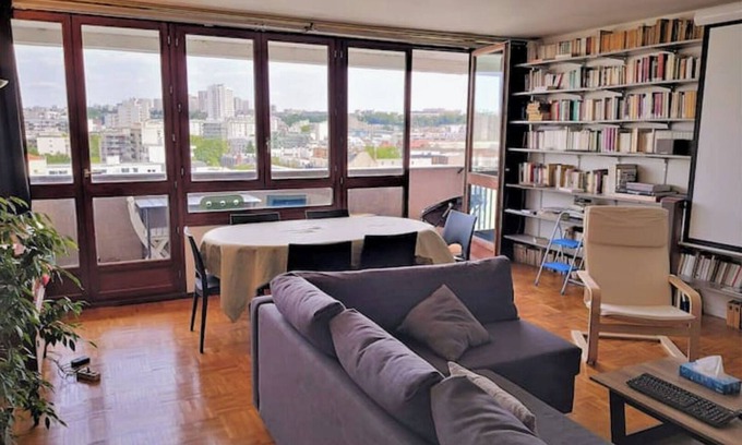 Flandres Apartment | Large apartment with 3 rooms and balcony - splendid view