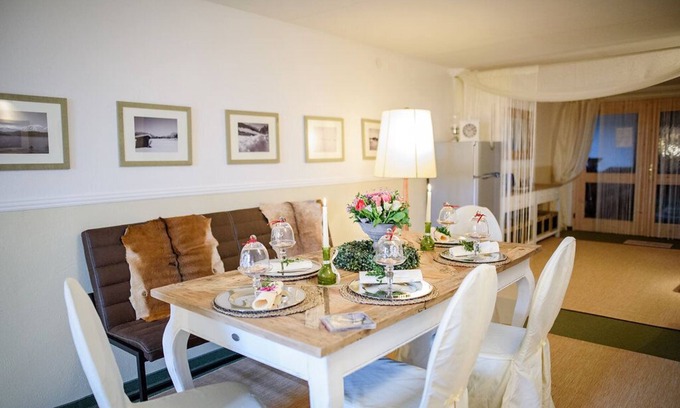 Rechetsberg Apartment | Large apartment with mountain views of Klostergut in the middle of nature!